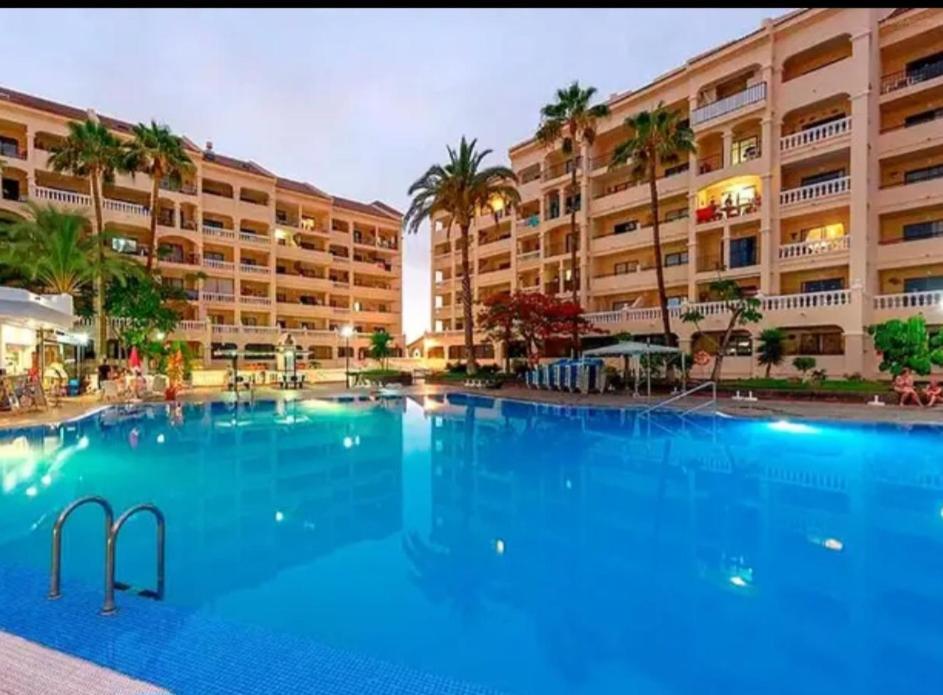 לוס כריסטיאנוס Estudio Castle Harbour 403 Los Cristianos מראה חיצוני תמונה